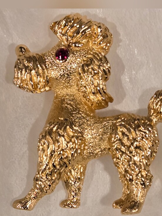 Dior Jewelry - #137 - Christian Dior Pin Brooch Toy Poodle Dog Motif Rhinestone Gold